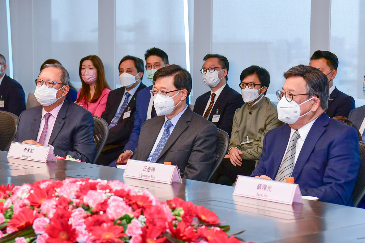 中国贸促会会长任鸿斌会见卡塔尔投资促进局首席执行官谢赫・阿里